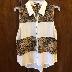Button up leopard blouse S/M